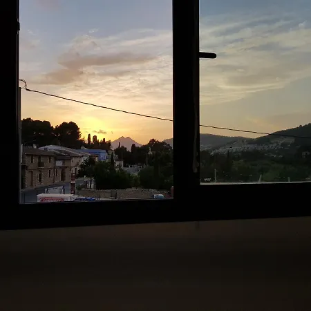 Sunny Great For Cycling, 300mb Wifi Apartment *